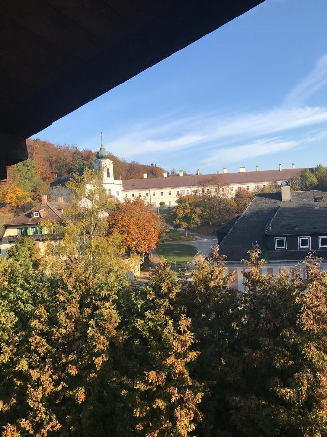 Dorfpension Mariahilfberg Gutenstein Esterno foto