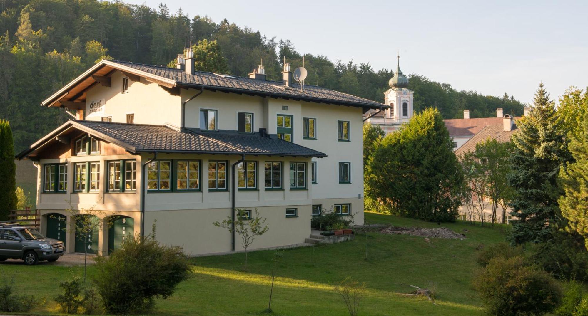 Dorfpension Mariahilfberg Gutenstein Esterno foto