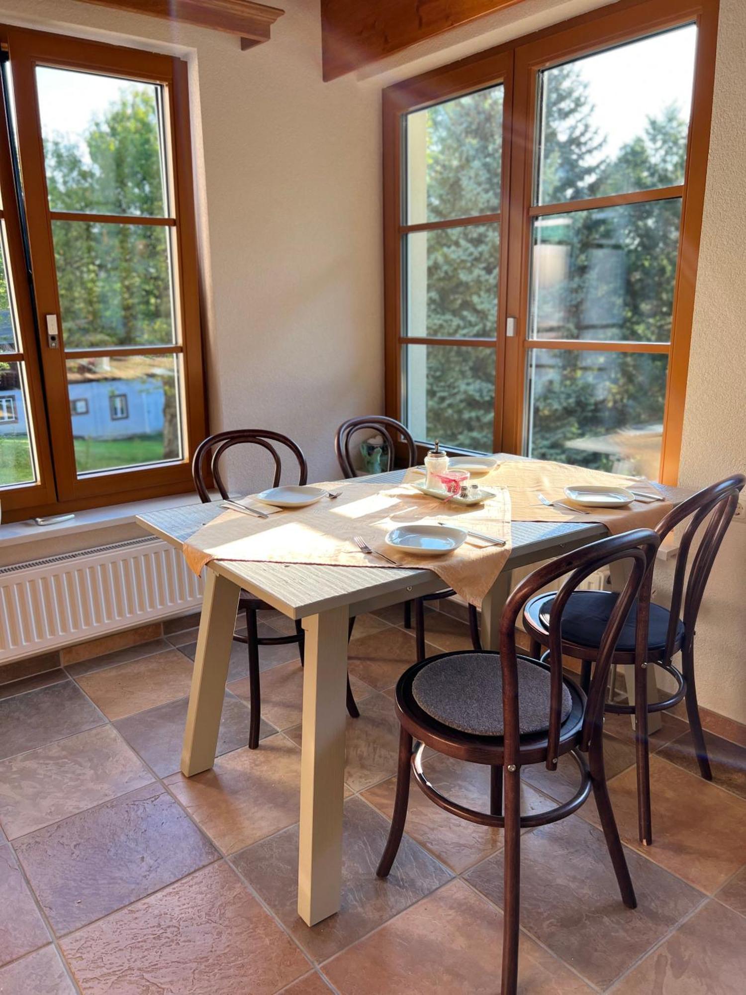 Dorfpension Mariahilfberg Gutenstein Esterno foto