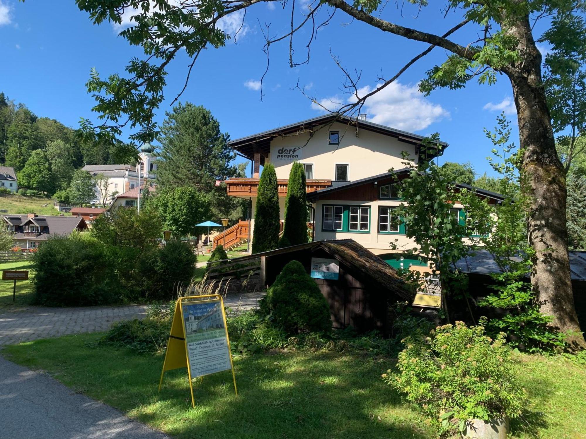 Dorfpension Mariahilfberg Gutenstein Esterno foto
